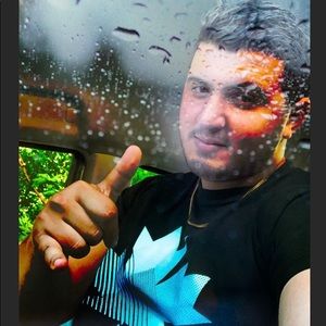 Meet your Posher, Sabeur